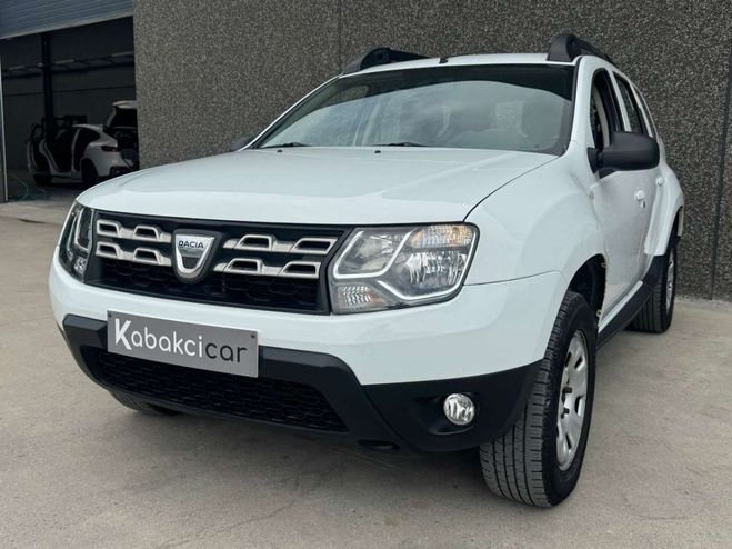 Dacia Duster 1.5 dCi Laureate -- 91.000 KM--USB-CLIM- Blanc M�tallis� de 