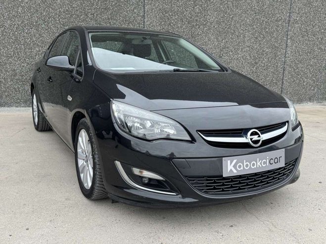 Opel Astra 1.7 CDTi 110cv-CAPTEURS-AC-CD-GARANTIE 1 Noir M�tallis� de 