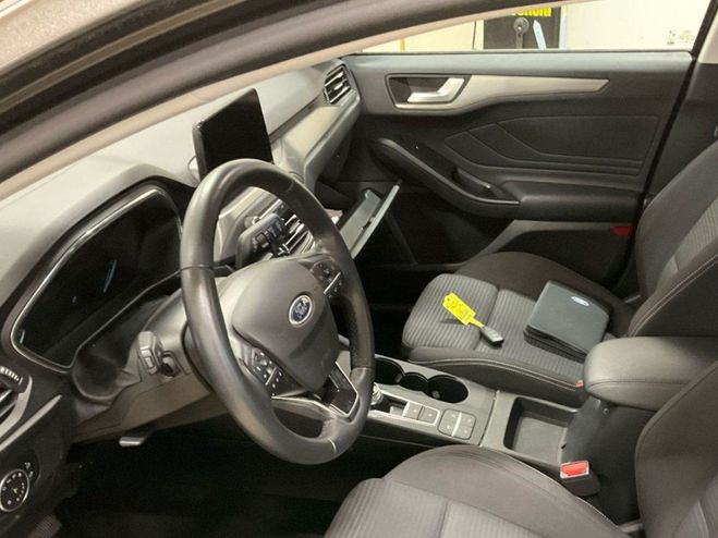 Ford Focus 1.5 EcoBlue 120 Titanium Business BVA8 Gris Clair de 2020