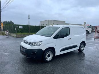  Voir d&eacute;tails -Citroen Berlingo hdi 100 cv 3 places garantie 12 mois ct  &agrave; Cercottes (45)