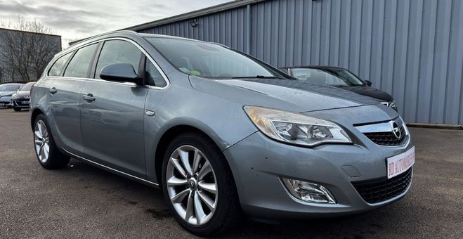 Opel Astra J Sports Tourer 1.7 CDTI 125 CH Innovati Gris de 2011