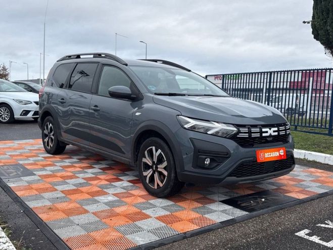 Dacia Jogger 1.0 TCe 110 BV6 EXPRESSION GPS Cam�ra JA Gris Clair de 2024