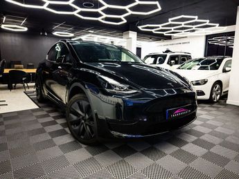  Voir d&eacute;tails -Tesla Model Y STANDARD RWD &agrave; Antibes (06)