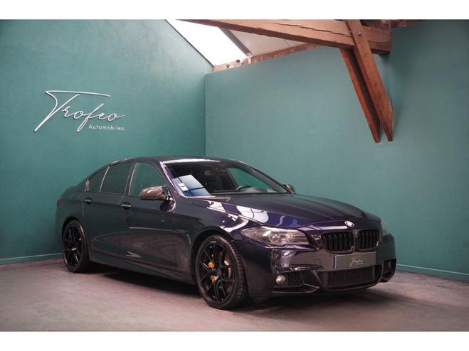 BMW Serie 5 550i xDrive 4.4 V8 407CV Sport Design -  NOIR de 2010