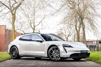 Voir d&eacute;tails -Porsche Taycan Sport Turismo &agrave; Roeselare (88)