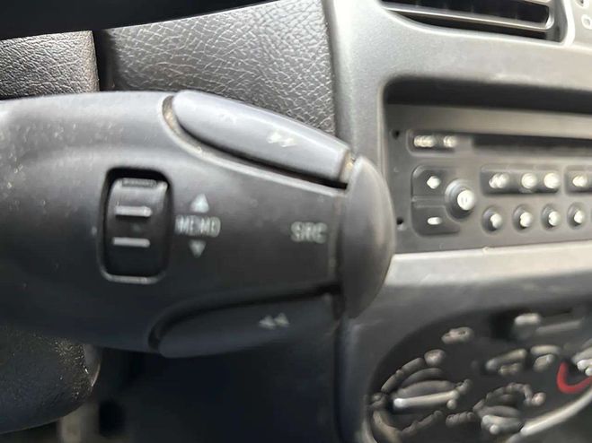 Peugeot 206 1.4 HDI EXECUTIVE 5P BLEU F de 2005