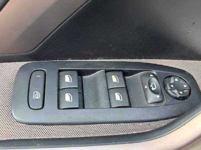 Peugeot 2008 1.6 VTI ALLURE BLANC de 2013