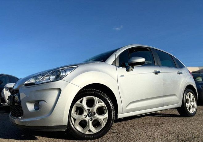 Cliquer pour voir la photo suivante Citroen C3 1.6 VTI EXCLUSIVE Gris de 2010