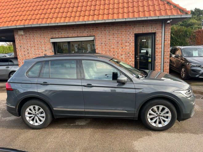 Volkswagen Tiguan 1.5 TSI 150CH LIFE BUSINESS DSG7 Gris de 2022