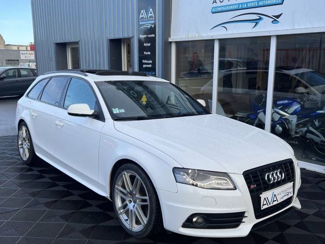 Audi S4 IV (B8) 3.0 V6 TFSI 333ch quattro S tron BLANC de 2011