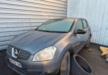  Voir d&eacute;tails -Nissan Qashqai 1.5 dci 105 cv en l �tat &agrave; Draguignan (83)