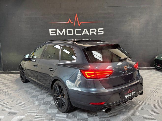 Seat Leon CUPRA ST 4Drive DSG7 300ch BLACK LINE Gris de 2019