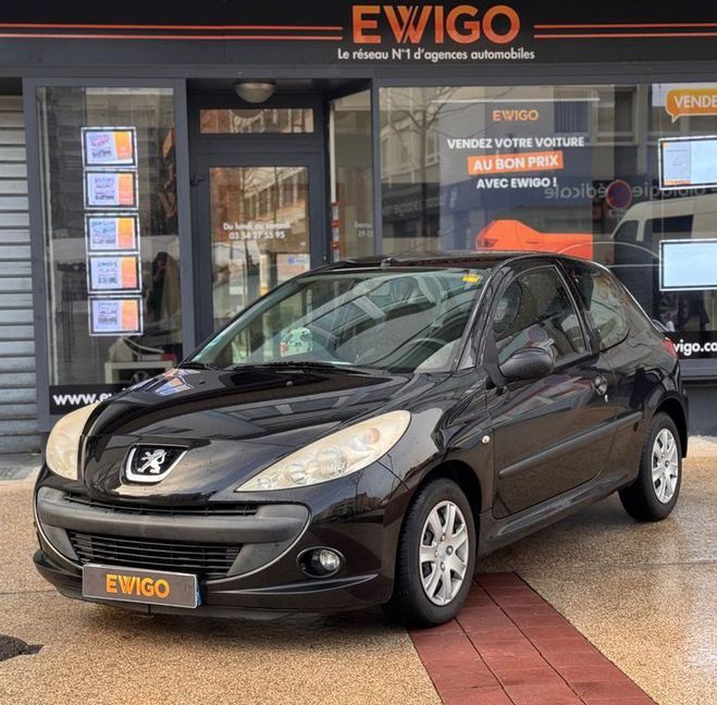 Peugeot 206+ plus 1.1 60ch trendy entretien a jour cl Noir de 2010