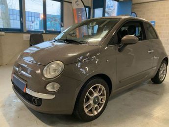  Voir d&eacute;tails -Fiat 500 1.4 16V 100CH LOUNGE DUALOGIC &agrave; Cannes (06)
