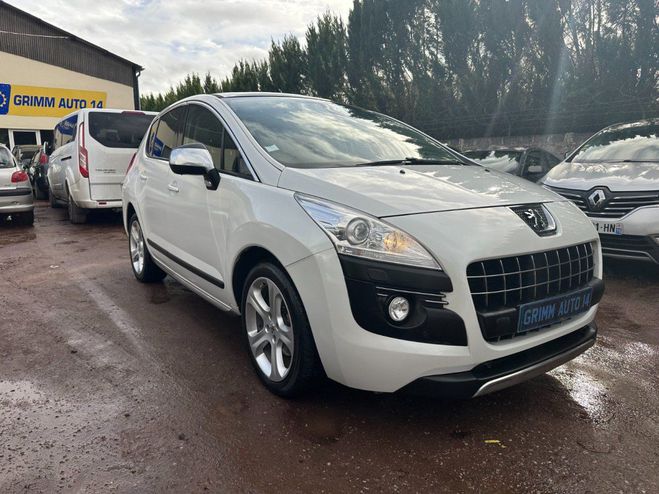 Cliquer pour voir la photo suivante Peugeot 3008 2.0 hdi 163ch Féline Blanc de 2011