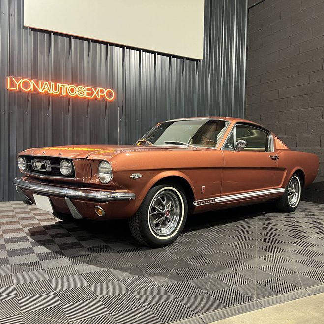 Ford Mustang Fastback V8 289CI K-CODE BVM4 EMBERGLO de 1966