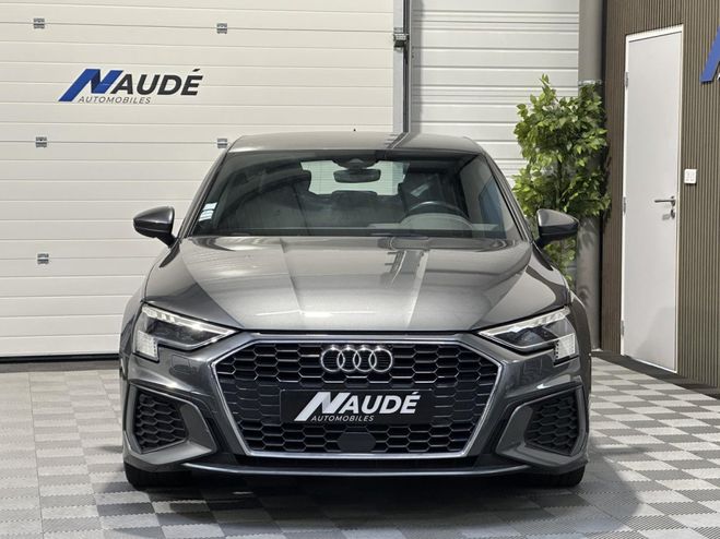 Audi A3 Sportback 35 TFSI 150 ch S-Tronic7 S-Lin GRIS CLAIR de 2021