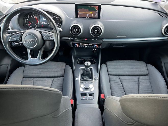 Audi A3 Sportback 35 TFSI CoD 150 - Faible Kms - Blanc de 2019