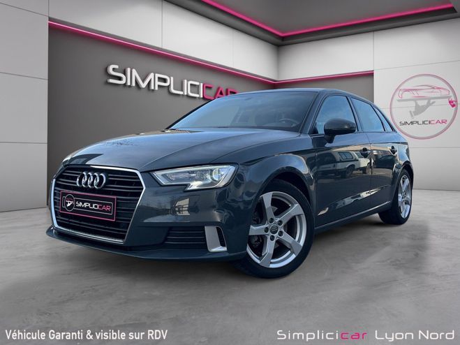 Audi A3 Sportback 35 TFSI CoD 150 - Faible Kms - Blanc de 2019