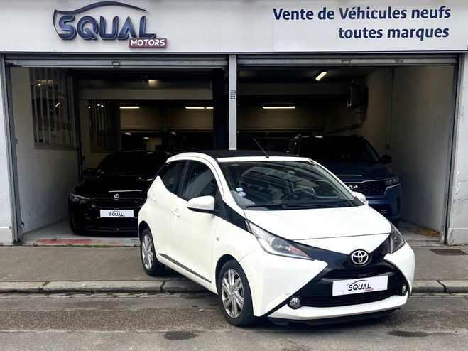 Toyota Aygo II 1.0 VVT-i 69ch Stop&Start x-wave 5p BLANC de 2016