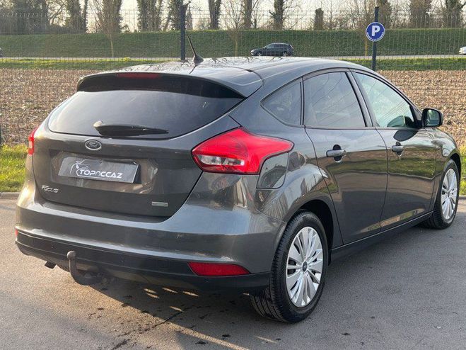 Ford Focus 1.0 ESS 125CH TREND * 72.000KM * 2016 *  GRIS de 2016