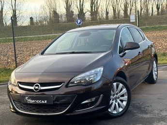 Voir d&eacute;tails -Opel Astra 1.6 CDTI 110CH BUSINESS EDITION * 2016 * &agrave;  La Chapelle-d'Armenti�res (59)