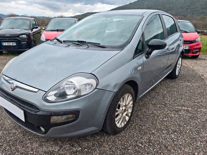 Cliquer pour voir la photo suivante Fiat Punto Evo 1.3 mjtd Grise de 2012
