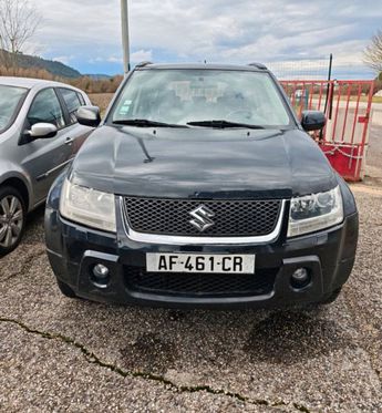  Voir d&eacute;tails -Suzuki Grand Vitara 4X4 1.9 ddis &agrave; Brignoles (83)