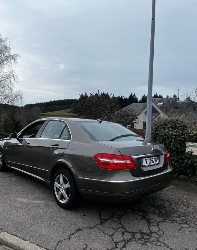Mercedes Classe E E250 CDI �L�GANCE BVA Marron de 2009
