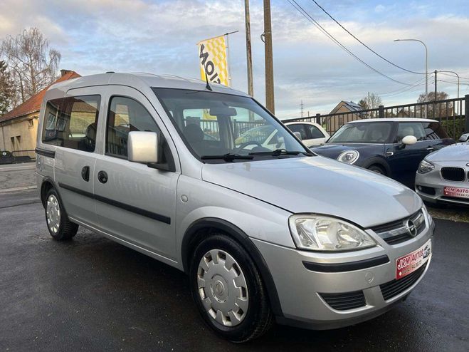 Opel Combo Tour 1.3 CDTi Essentia (Hayon) Argent M�tallis� de 
