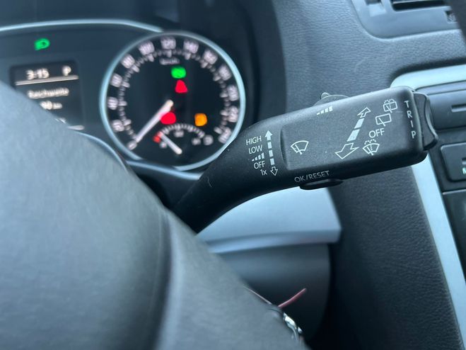 Skoda Octavia Ambiente DSG Bleu de 2009