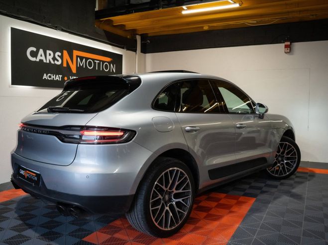 Porsche Macan 2.0 245ch PDK - Fran�ais / Toit ouvrant, GRIS C de 2019