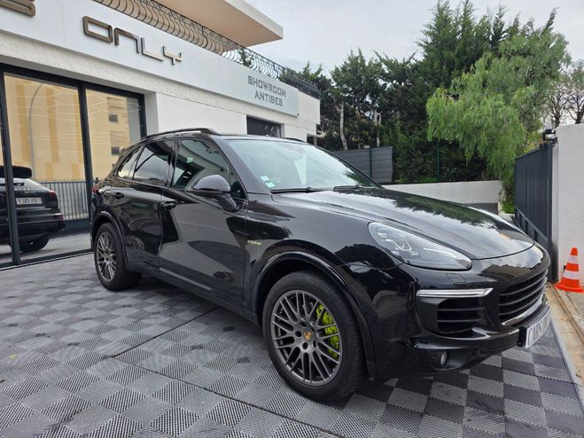 Porsche Cayenne S E-Hybrid Platinum Edition Noire de 2017