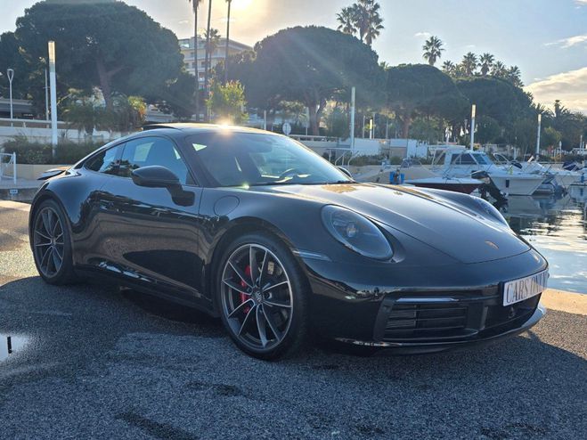 Porsche 911 Carrera 4S Noire de 2019