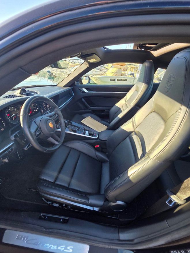 Porsche 911 Carrera 4S Noire de 2019