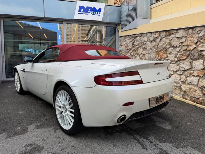 Aston martin Vantage AMV8 Volante BA Ivoire de 
