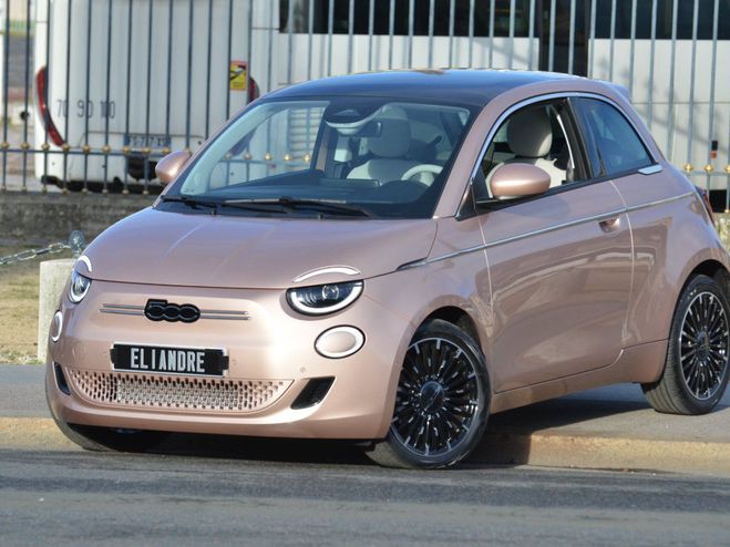 Fiat 500 3 1 e La Prima Rose Gold de 2023