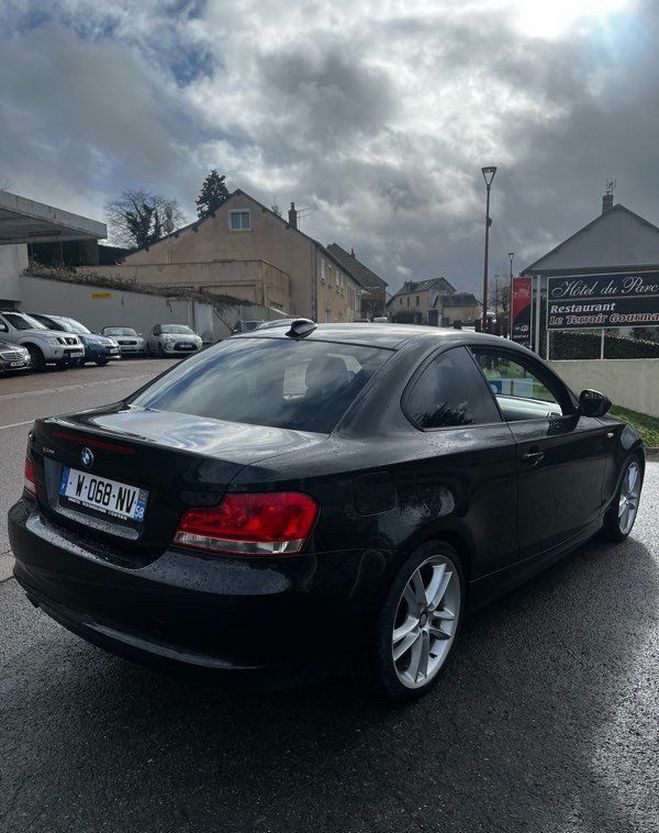 BMW Serie 1 118 D coup� 136 cv Noir de 2012