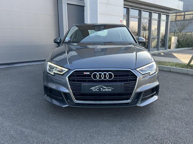 Audi A3 Berline S-Line 1.5 35 TFSI -150 - BV S-T GRIS FONCE de 2018