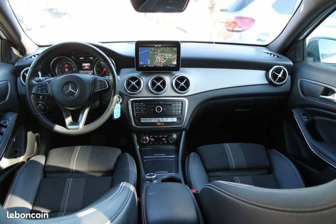 Mercedes Classe GLA G.L.A 180D 109CV BVA 7G-DCT PACK SPORT/F  de 2017
