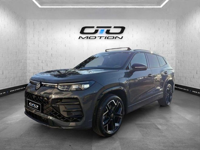 Volkswagen Tayron 1.5 eHybrid 272ch DSG6 5pl R-Line Dolphin Gray Metallic de 2025