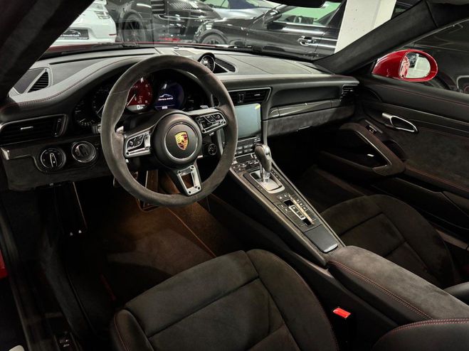Porsche 911 991 4 GTS pdk 450 ch Rouge CARMIN de 2017