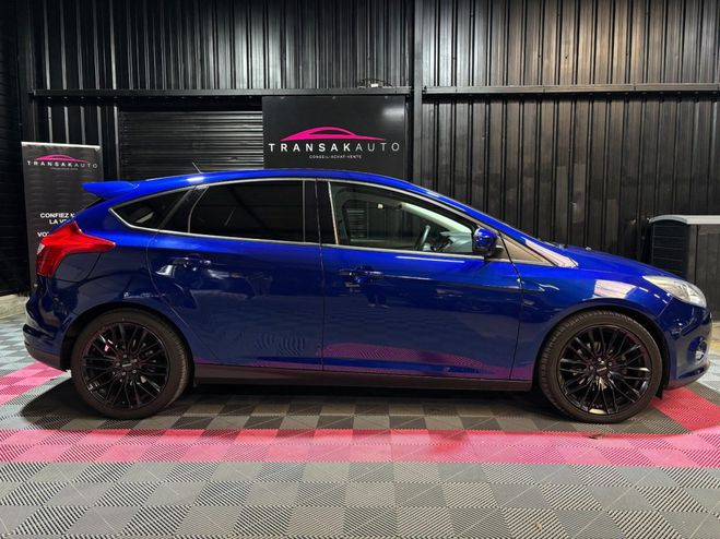 Ford Focus 1.6 TDCi 115 FAP SS Look ST Bleu de 2014