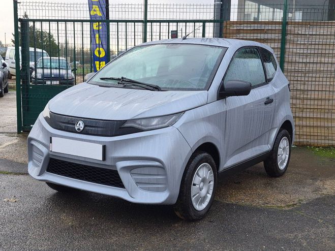 Aixam City PACK AMBITION Argent de 2025