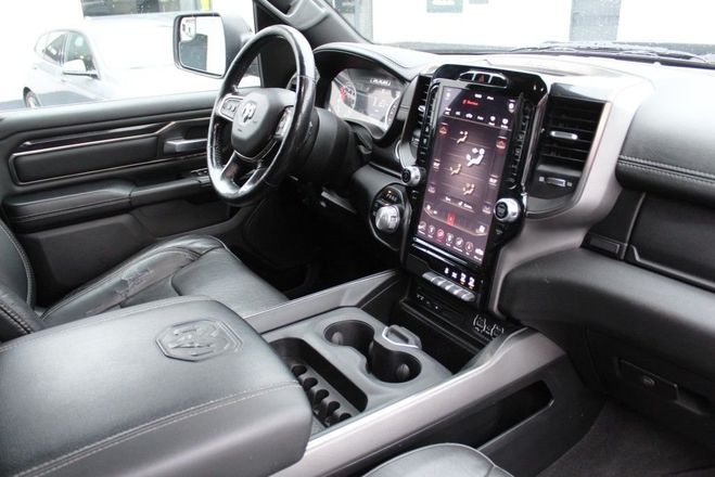 Dodge Ram 5.7L V8 SPORT 1500 Noir de 2022