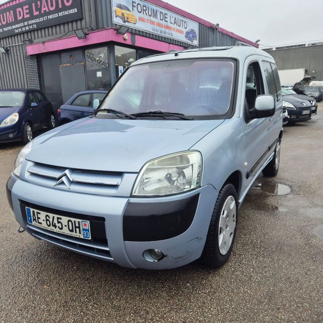 Citroen Berlingo 1.6i pack confort 5 PL Bleu clair de 2005