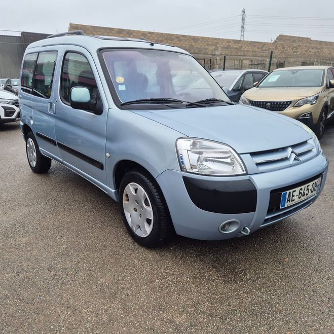 Citroen Berlingo 1.6i pack confort 5 PL Bleu clair de 2005