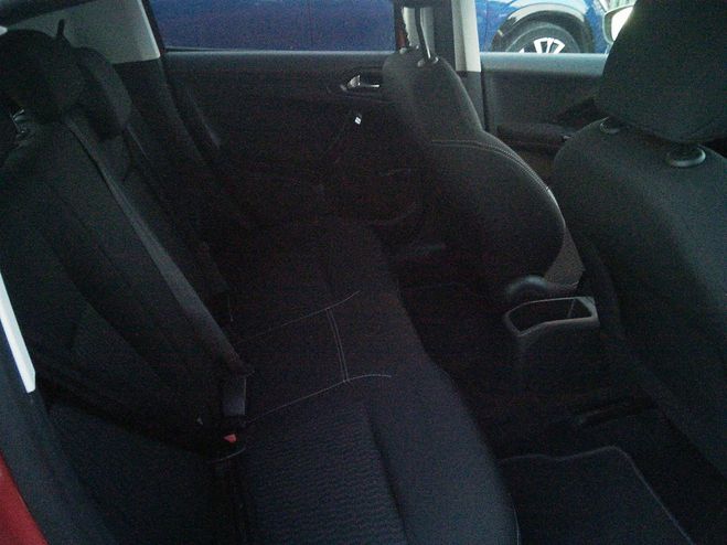 Peugeot 208 1.2 PureTech 82 CH ACTIVE BVA Rouge fonc� de 2017