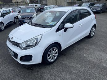 Voir d&eacute;tails -Kia Rio 1.4 PREMIUM 5P &agrave; Alen�on (61)
