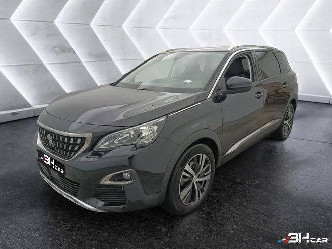 Cliquer pour voir la photo suivante Peugeot 5008 HDI 130 CH ALLURE BVM6 5 SIÈGES GARANTIE Gris de 2020